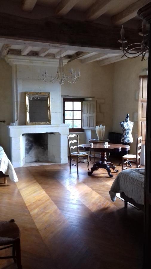 Manoir De La Fontaine Du Chene Bed & Breakfast